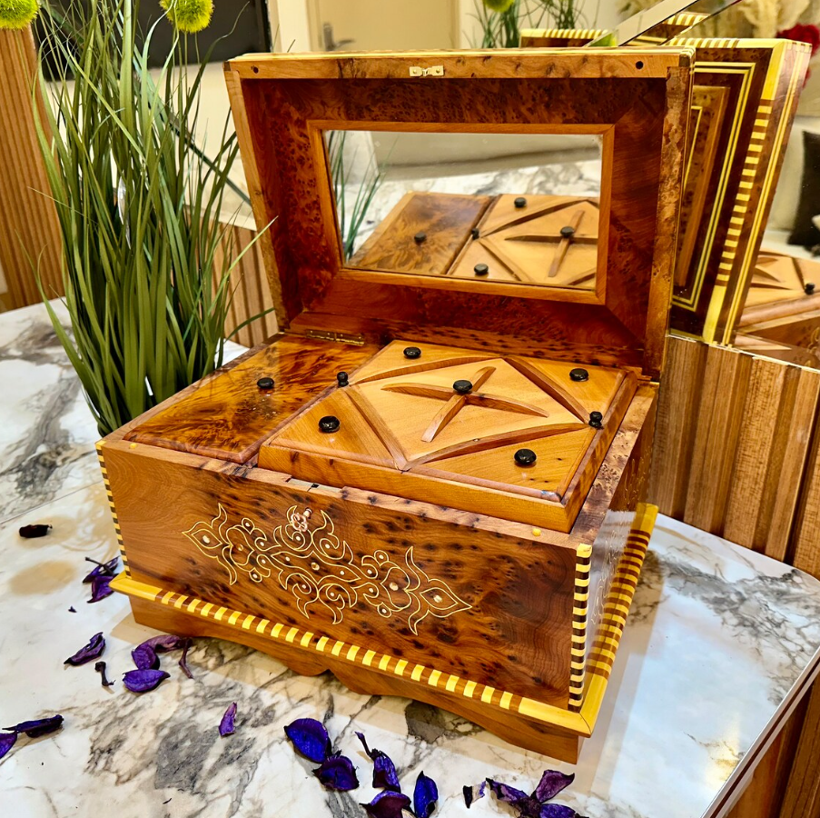 Vintage Wood Jewelry box luxury jewelry box