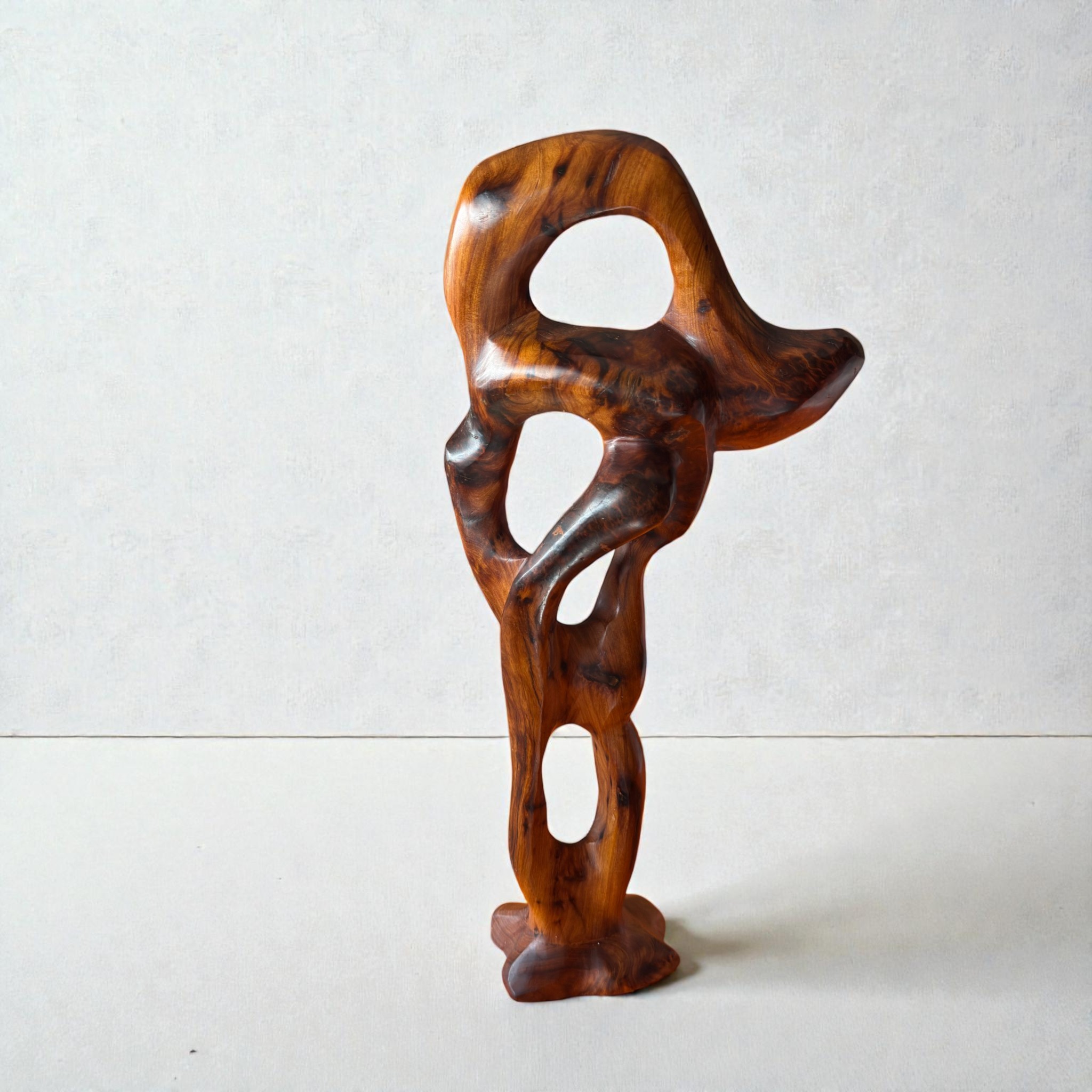 IMG_3046 wood sculpture