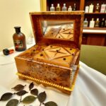 Handmade Thuya Wood Organizer with Lock - Image 7