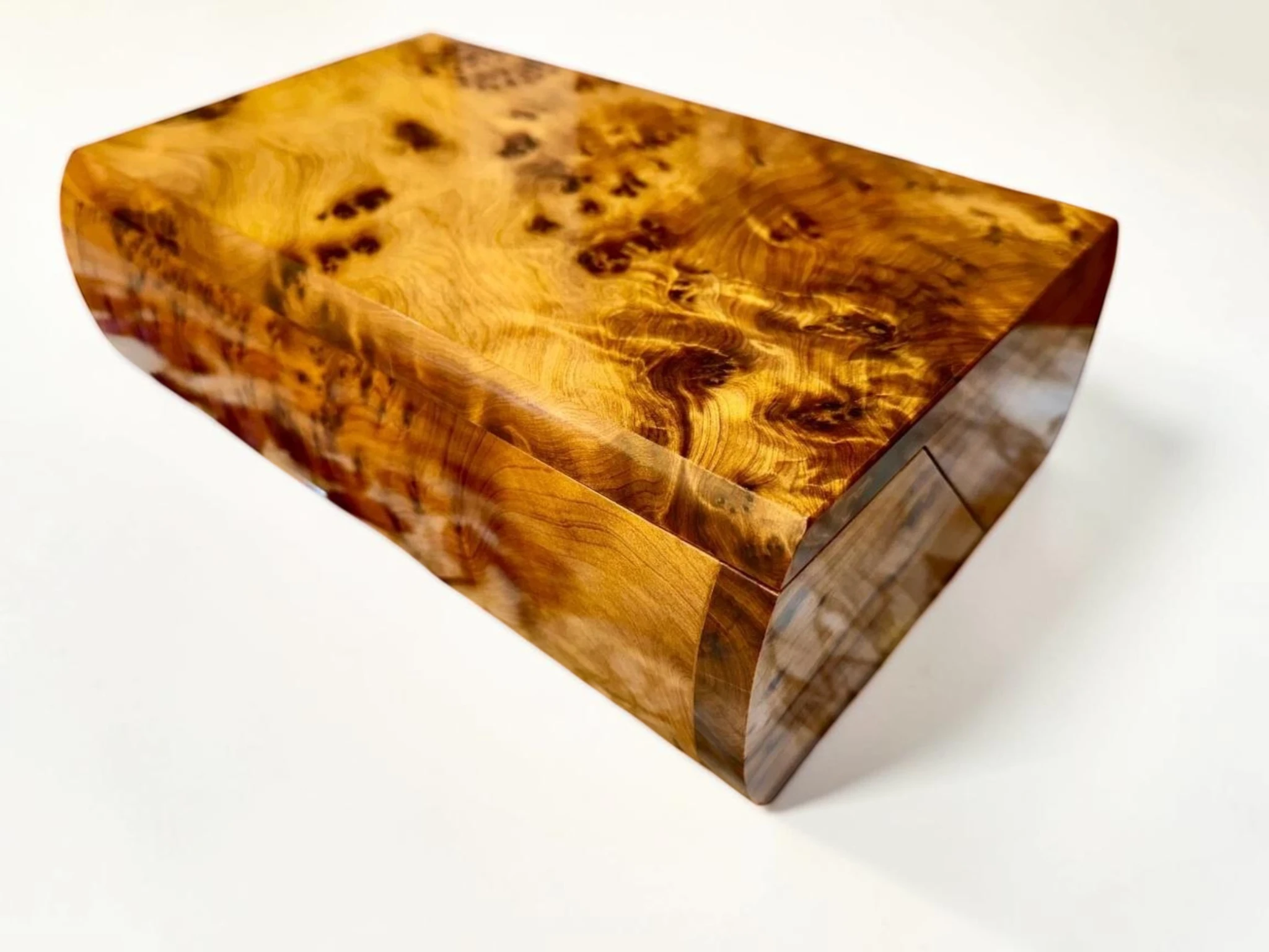 Screenshot 2026-06-25 at 2.57.47 PM large Thuya wood box